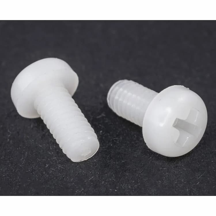 Винт М3х20, DIN 7985 с полукруглой головкой PH, полиамид